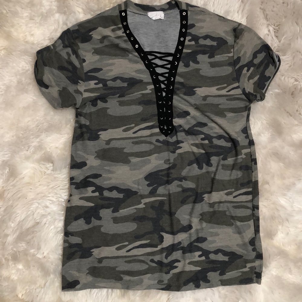 Camo Long top Medium